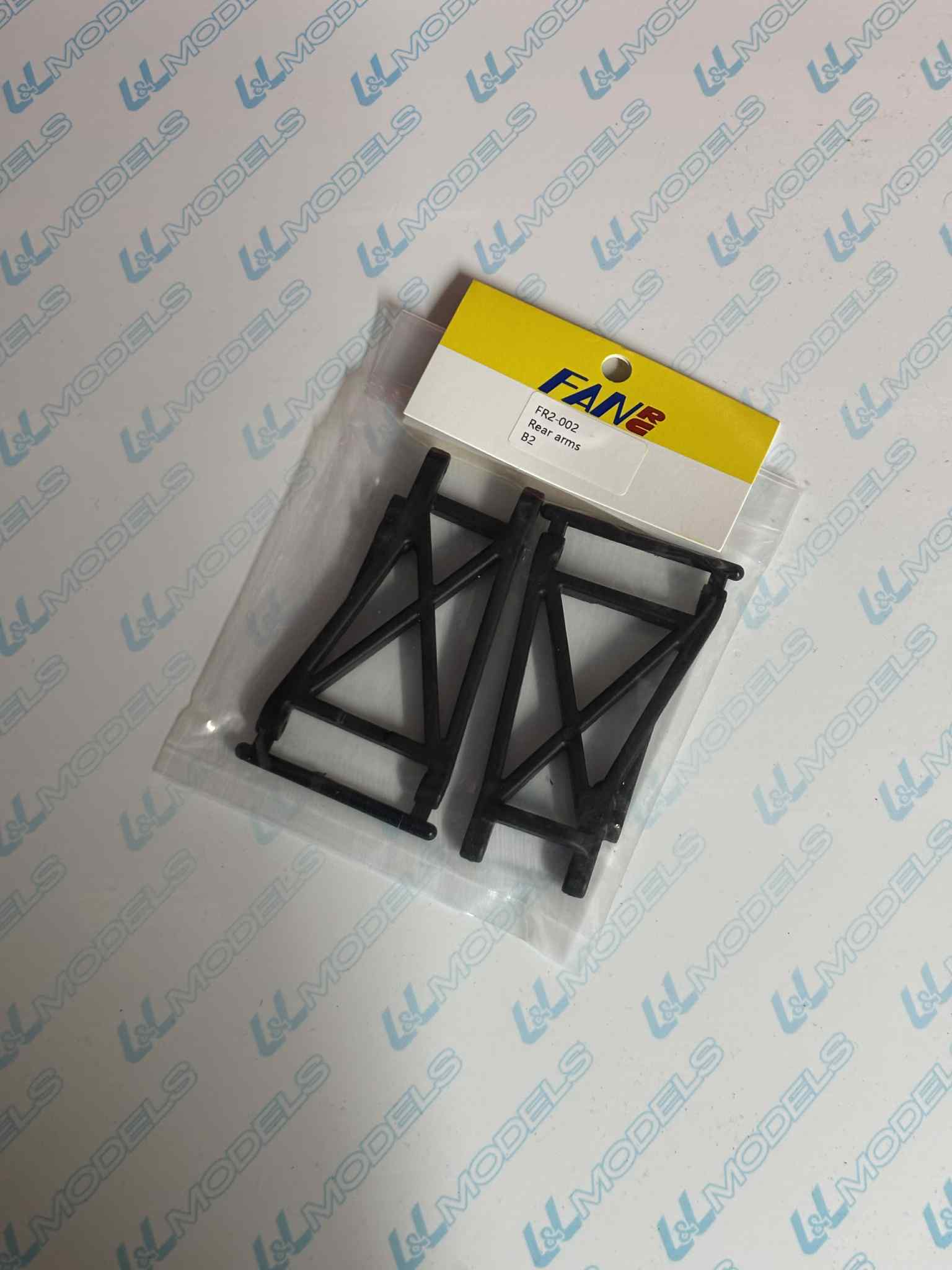 RC10B2 Rear Arms FR2_002