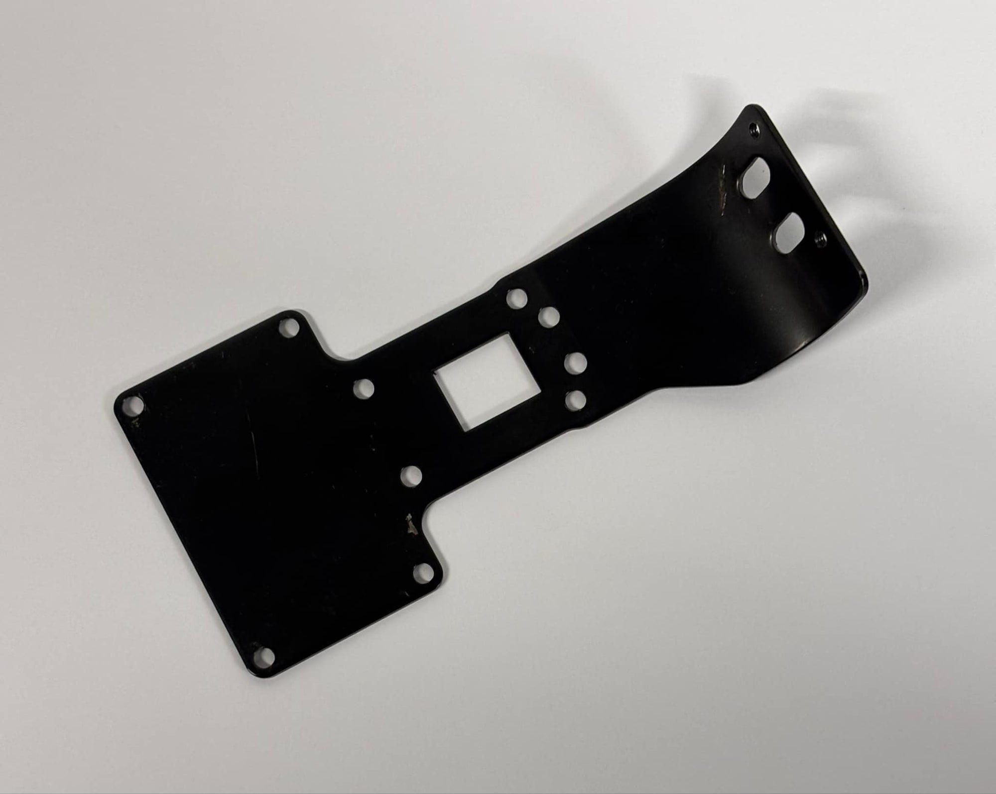 RC10B3 Rear Chassis Plate 9241, 9241B