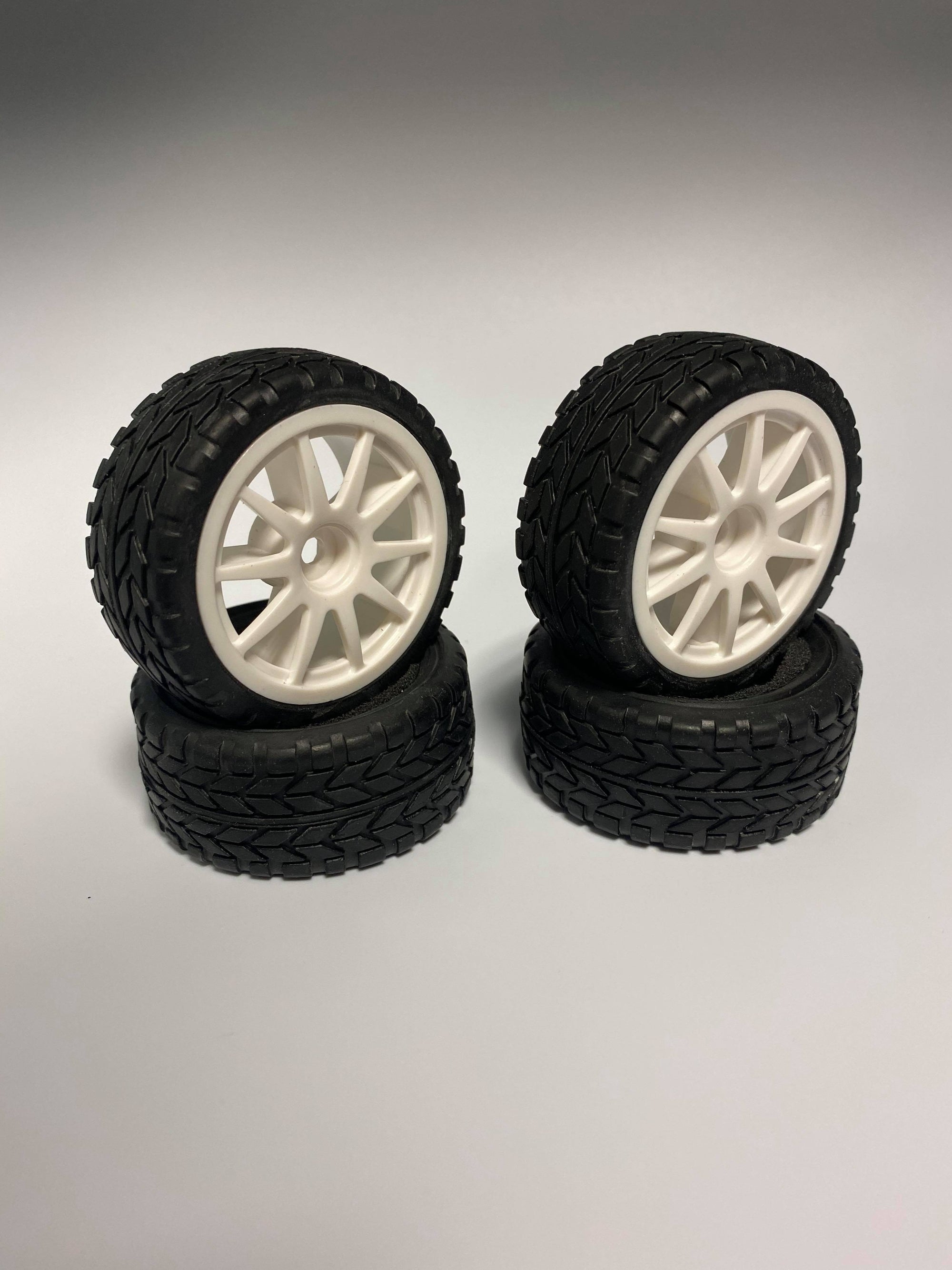 D039 Road Tire On-Road Grip Tyre Set 52mm X 26mm wheel Tamiya Kyosho HPI TYP2