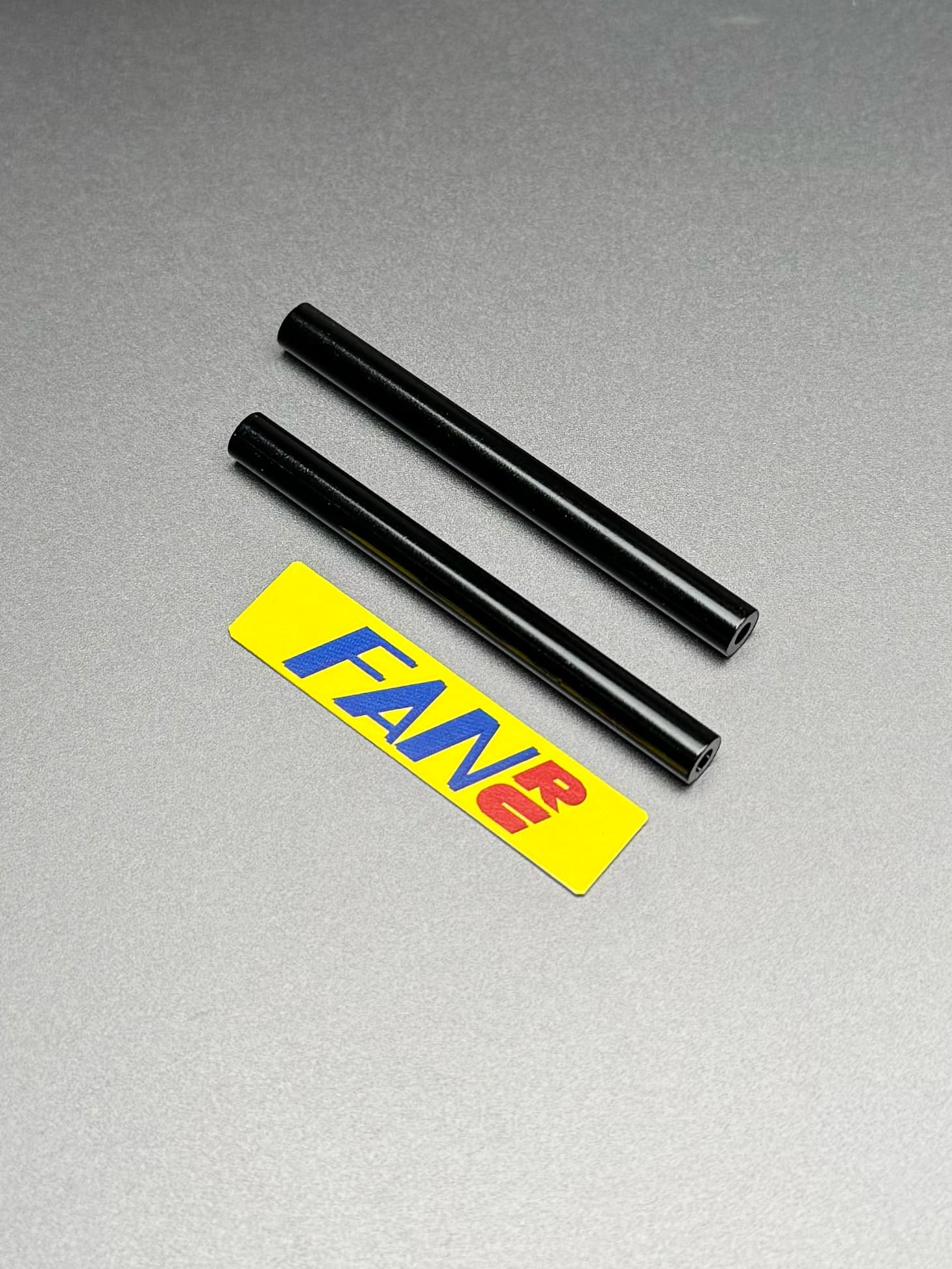 FR-0066.1 Wing tubes, black RC 10 10T