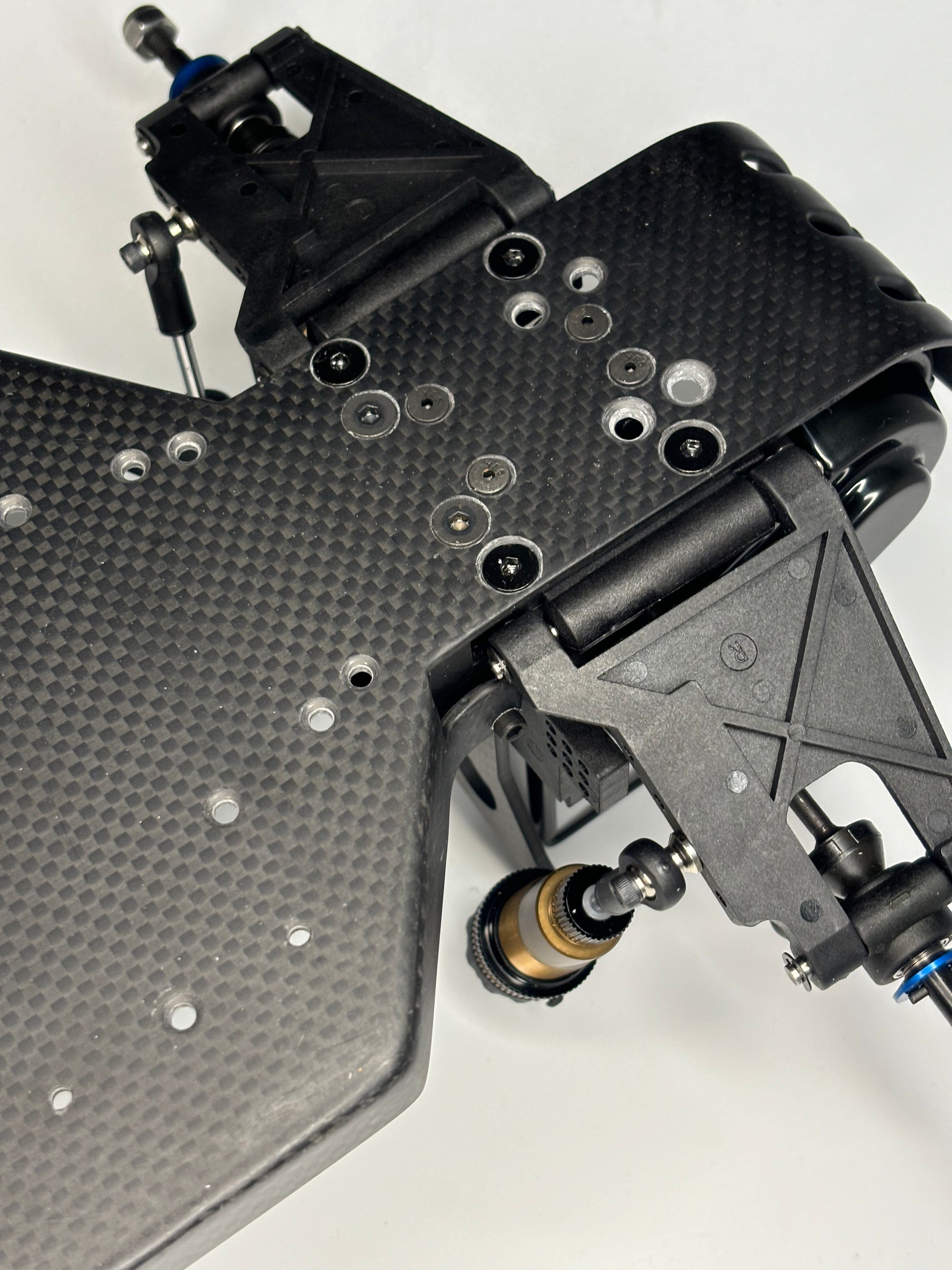 Carbon RC10 Chassis Kit