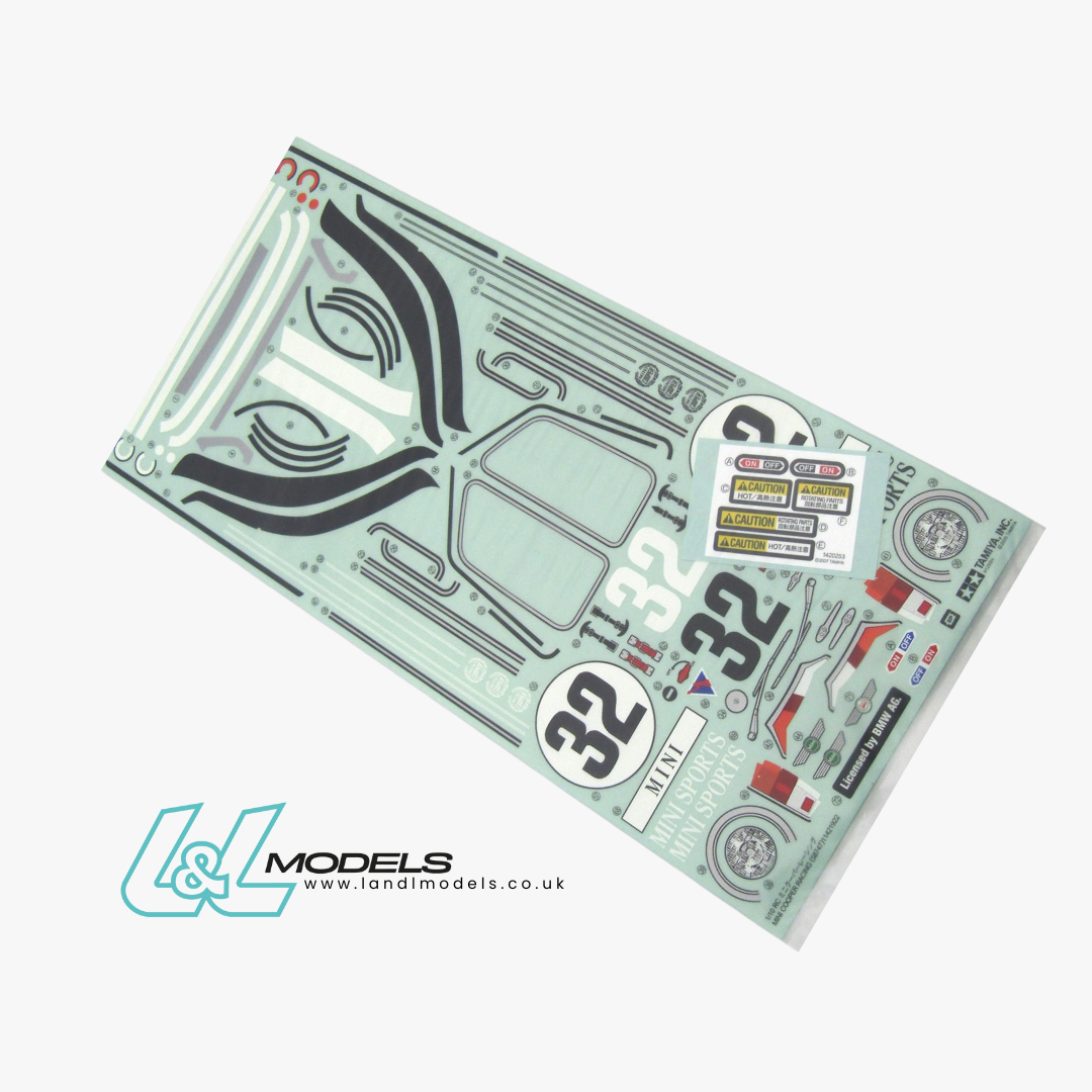 Planche d'autocollants pour Scania 770 S 4x2 56379 - Tamiya 1421936 Planche d'autocollants pour Scania 770 S 4x2 56379 - Tamiya 1421936