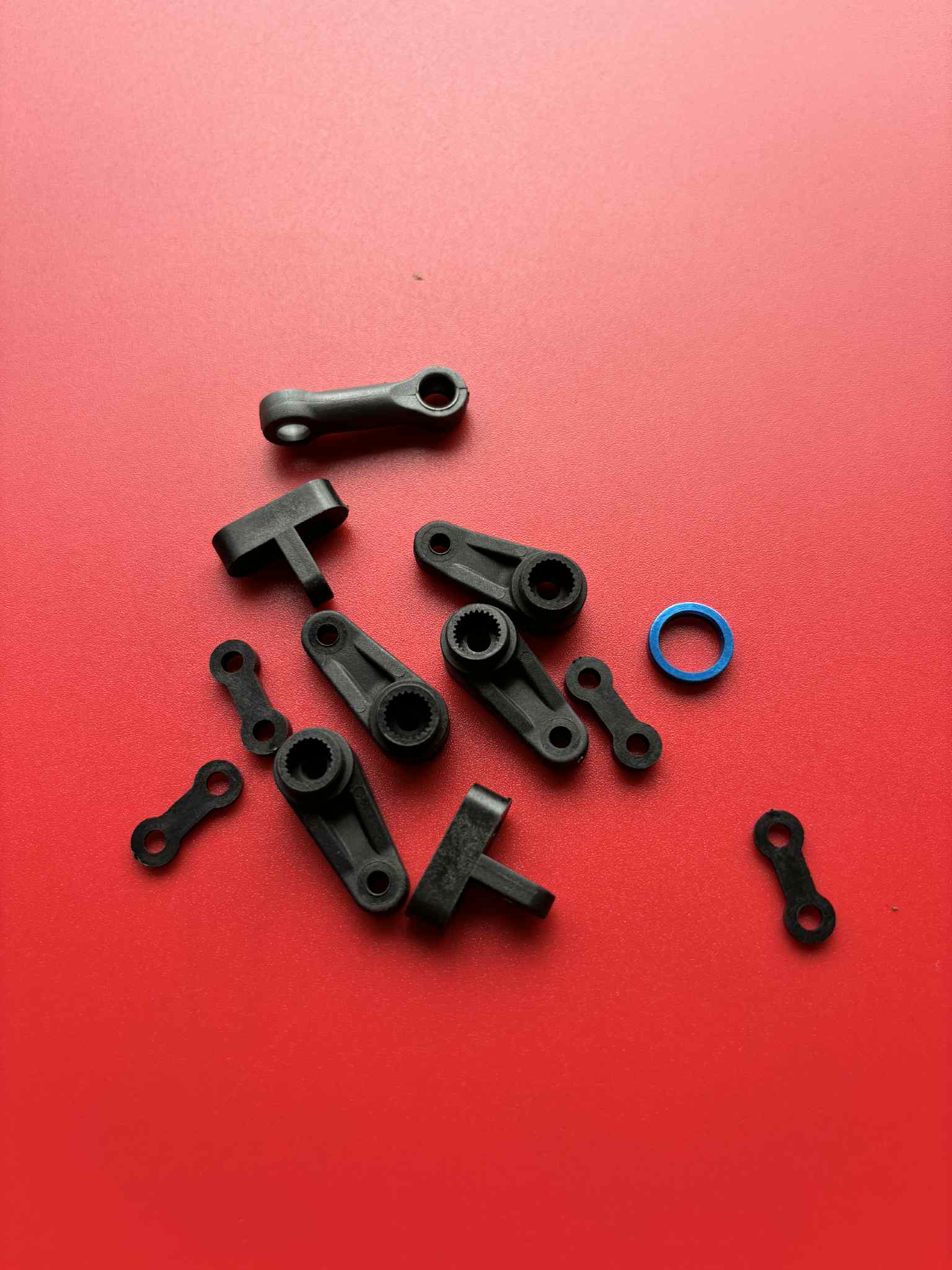 B-Five Servo Arms &amp; Fitting Spacer Kit Black Arm Will Fit RC10B5