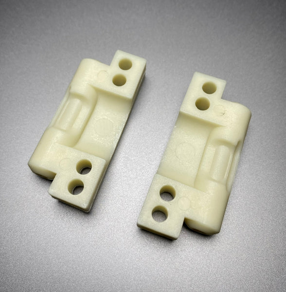 Rc 10 Rear Arm Mounts FR-0011